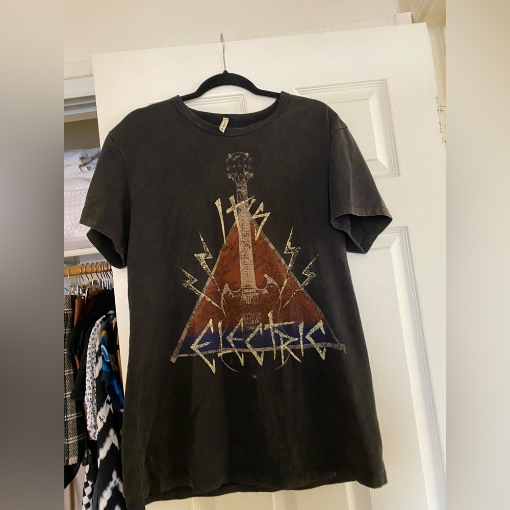 Oversized Emma and Sam Graphic Tee